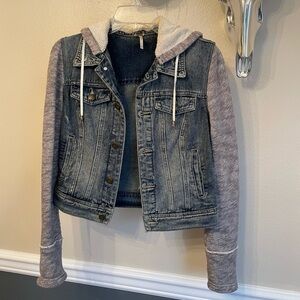 Free People - Women’s Denim Jacket - Size XS
